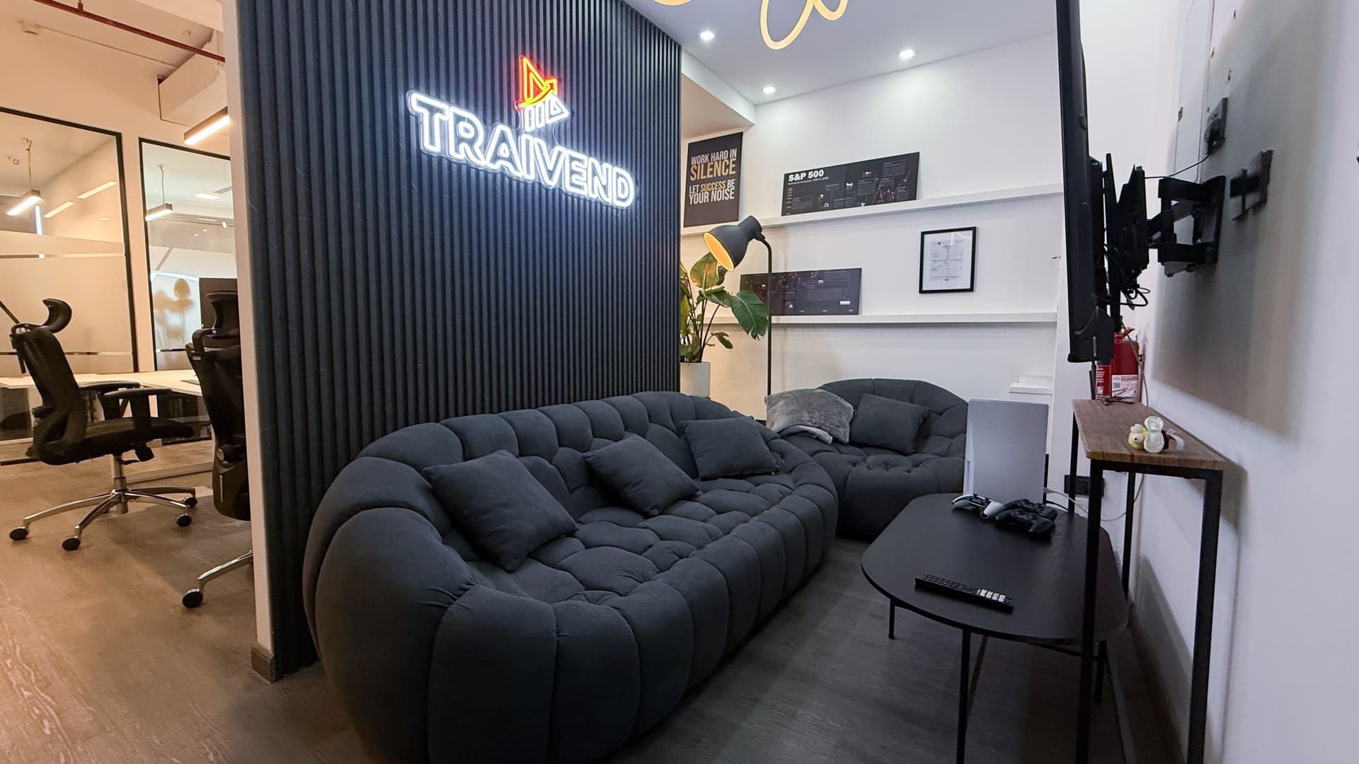 Traivend Office - Hauptarbeitsbereich